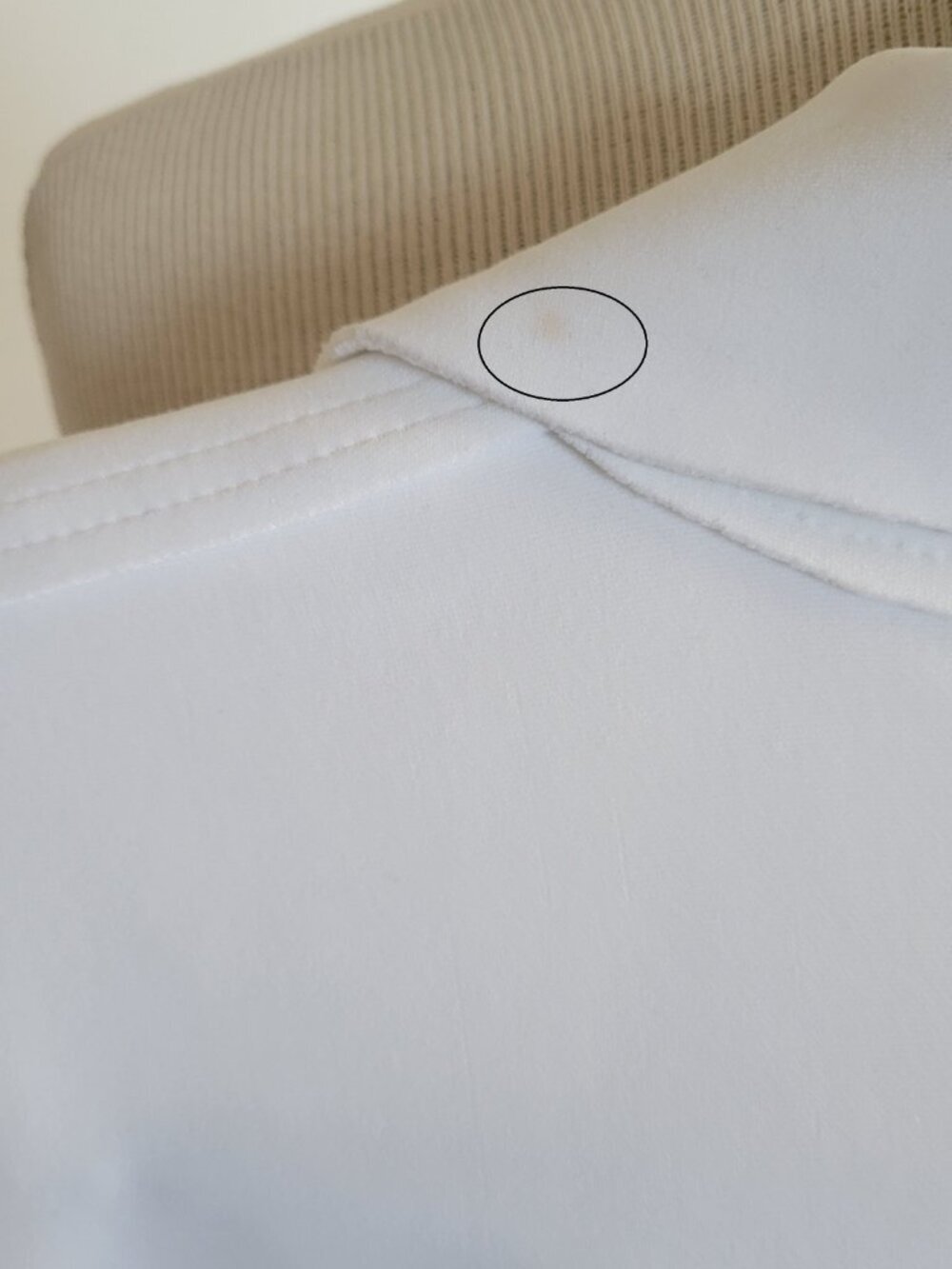 Norma Kamali Long-Sleeve Pure White V-Neck Single-Breasted Jumpsuit - Picture 14 of 16